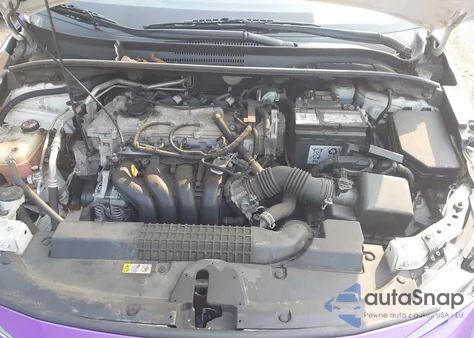 2021 Toyota Corolla Le z USA, uszkodzony, nr VIN JTDEPMAEXMJ139393